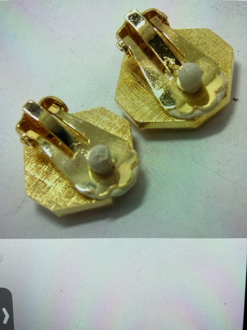 YSL Yves Saint Laurent Gold-Tone Octagon Logo Clip Earrings with Silver Center - Picture 4 of 7